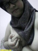 Koleksi Reupload Syifa Hijab Sange Suka Sepong Kontol Pendek Kecil