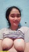 Koleksi Reupload 106 Vids Miss Sagita ABG Hijab Sange Toket Gede