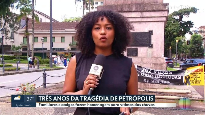 Ato em Petrópolis relembra 242 mortes na tragédia climática de 2022: 'Não deixe o céu azul enganar vocês'
