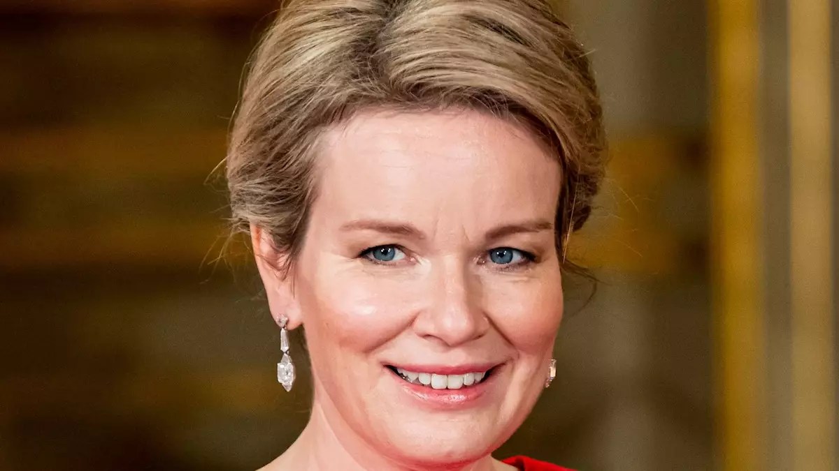Queen Mathilde Embraces the Mob Wife Trend with a Royal Twist