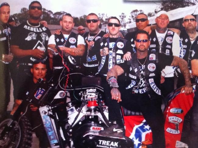 Diatas ini merupakan contoh nama dari grup atau komunitas yang memiliki makna dalam arti nama tersebut dan memiliki kegunaan masing masing. 10 Geng Motor Terbesar Di Dunia Ada Asal Indonesia Moladin