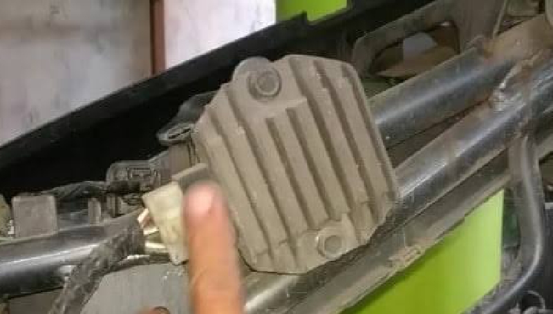 Ketahui Fungsi Kiprok Motor Dan Cara Merawatnya – Moladin