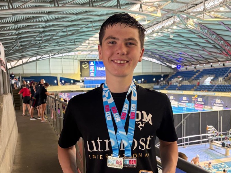 Oscar Maddrell's Triple Gold: British Champion's Historic Swimming Wins (2026)