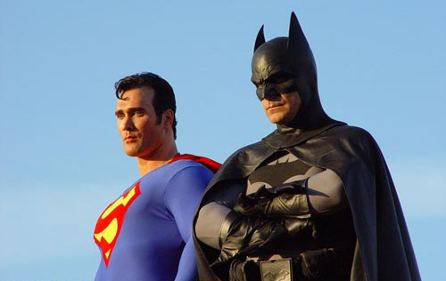 Henry Cavill Speaks About A World S Finest Film