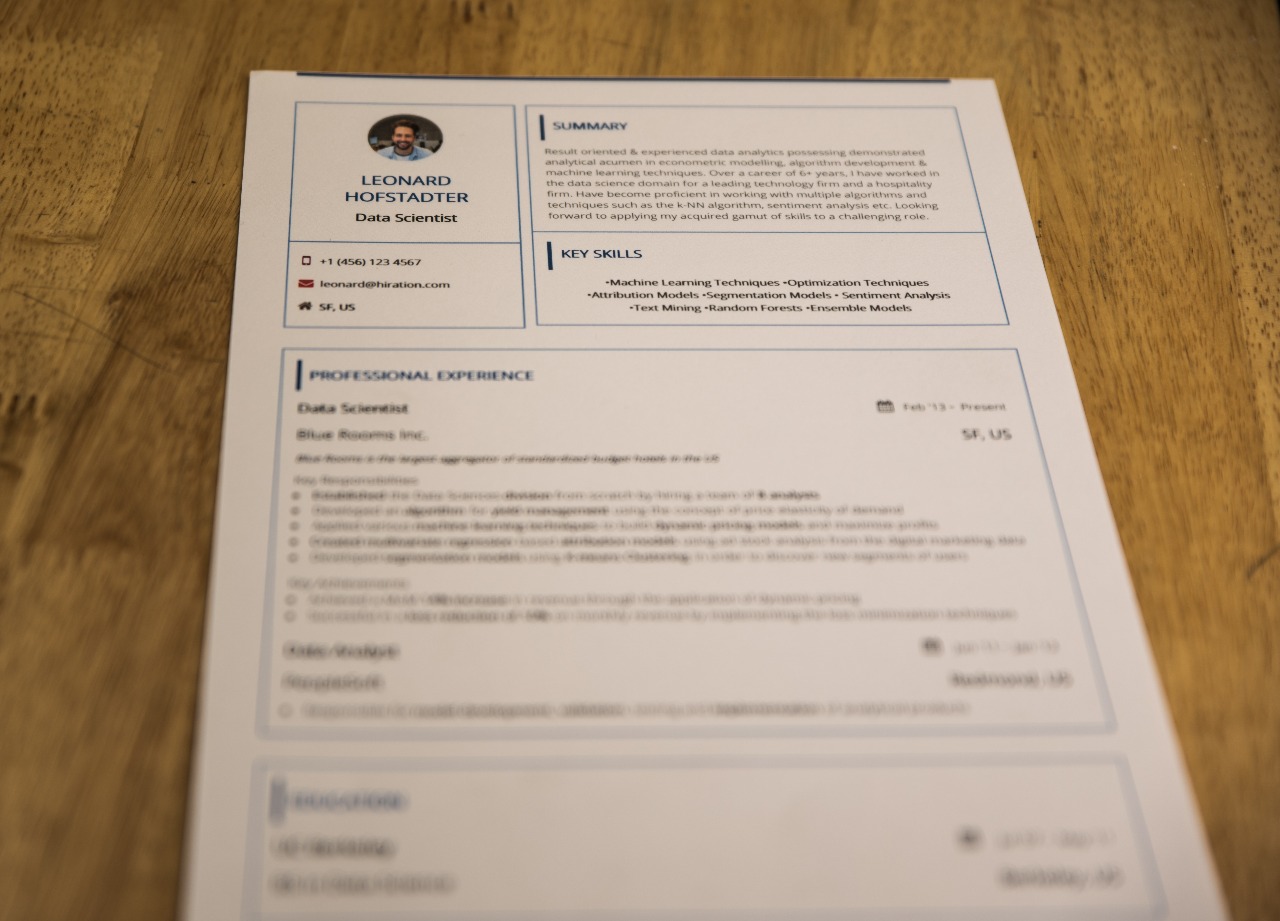 The difference in a career summary & an objective on a resume. Resume Summary Guide 2021 Guide To Writing A Powerful Summary