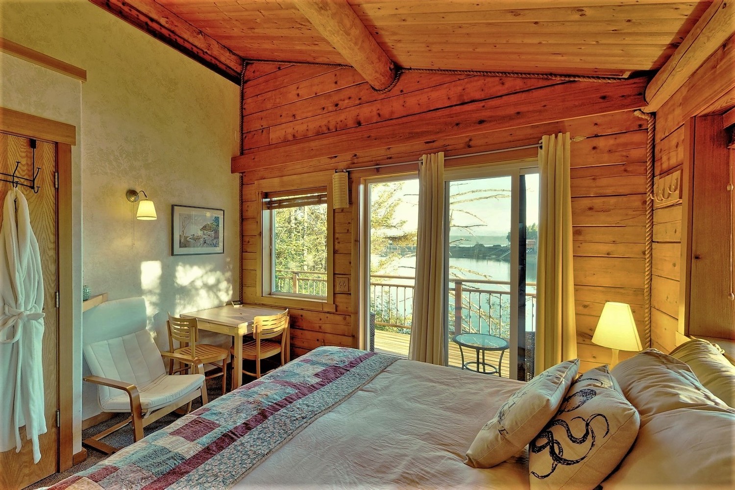 But the best way to end the day may be to watch the sun set over the . Luxury Alaska Log Cabins | Stillpoint Lodge