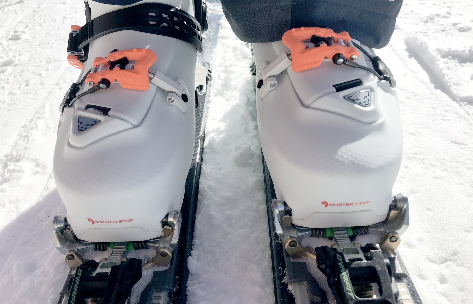 Dynafit Hoji Pro Tour: Lever System Reinvents Uphill/Downhill Ski