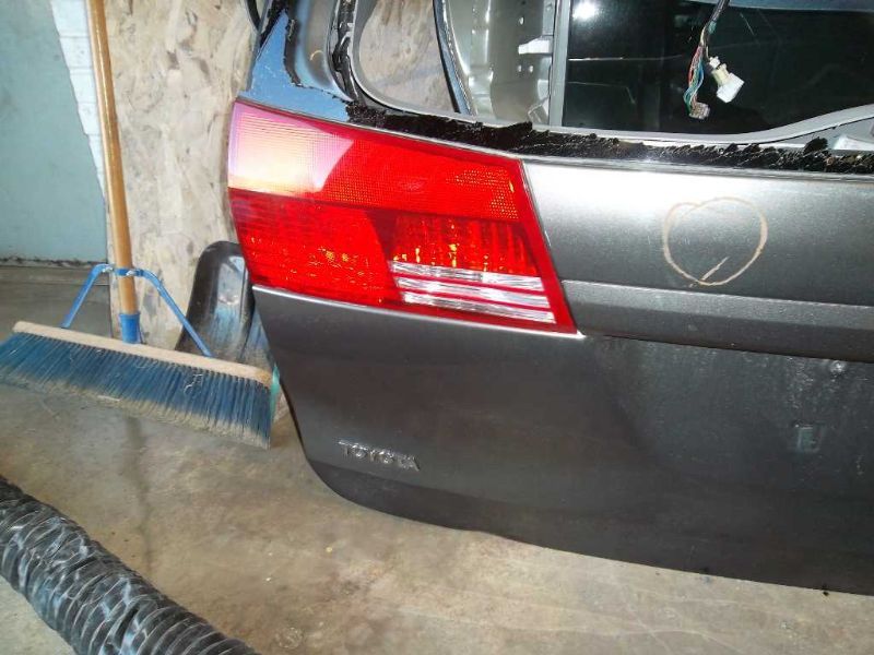 Used trunk/hatch/tailgate toyota sienna 2004-2006, 2006-2007, 2007-2008
