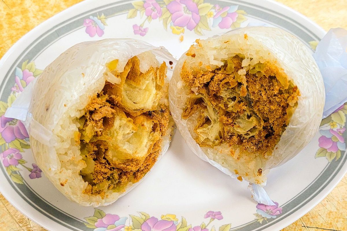 Cheap Eats and Local Cuisine - Savouring Delicious Food Without Breaking the Bank Cheap Eats and Local Cuisine - Savouring Delicious Food Without Breaking the Bank