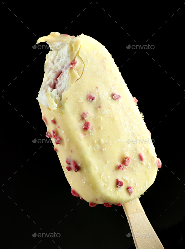 wallpapers White Chocolate Ice Cream Bars https photodune net item ice cream covered with white chocolate 25257484