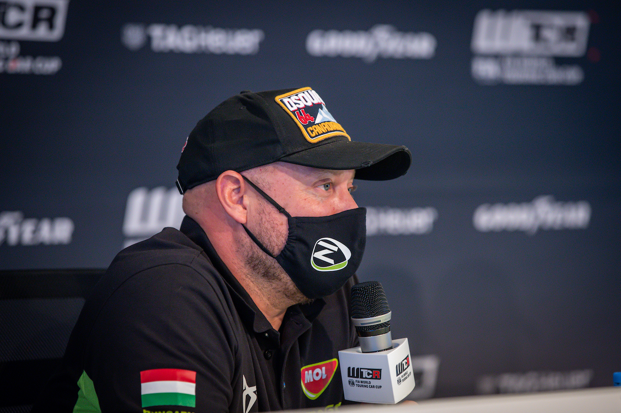 Czech republic mol cup odds, czech cup lines | czech soccer betting lines. Huff Ist Da Und Ist Bereit Fur Grossartige Wtcr Rennen Fia Wtcr World Touring Car Cup