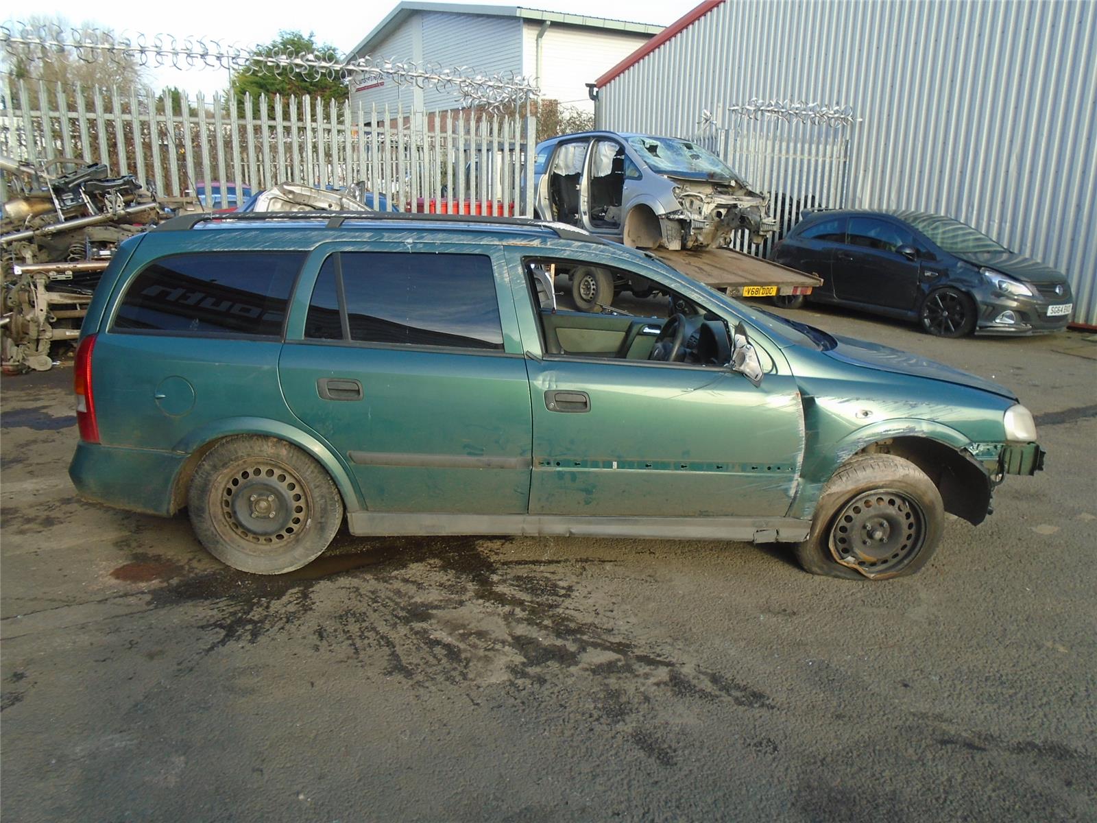 2002 Vauxhall Astra Club Petrol Estate Ja Green 387 32l 3gu
