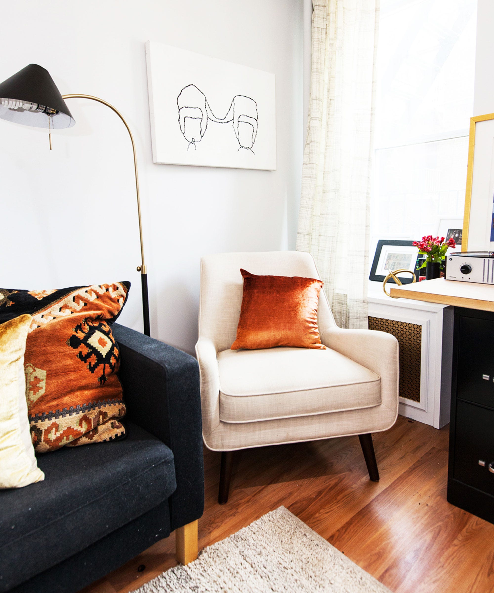 Not to get too hokey, but moving into a dorm is a big milestone. Dorm Room Decor Tips Trends From An Interior Designer