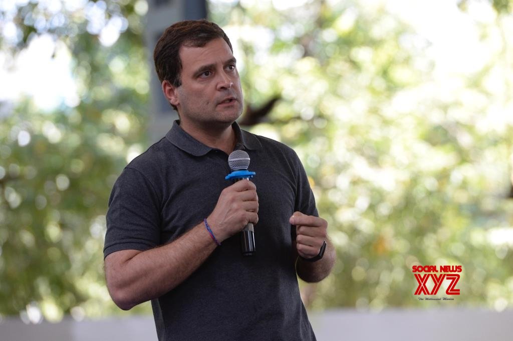 Chennai: Rahul Gandhi interacts with students #Gallery