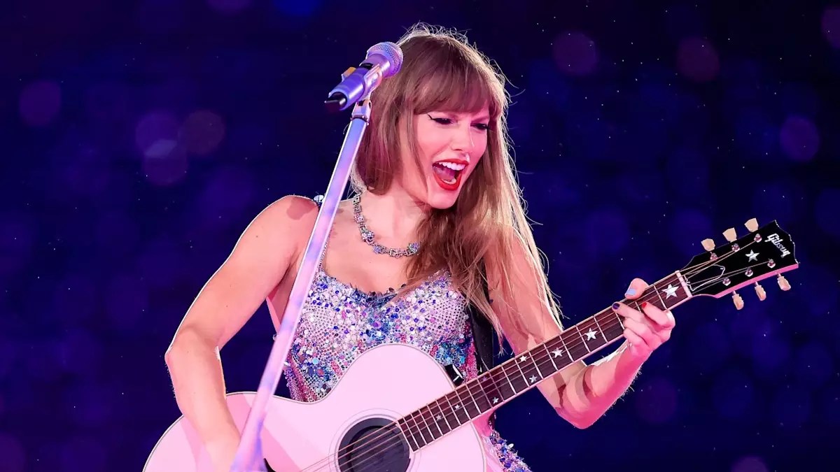 Taylor Swift Makes Dreams Come True for Young Fans