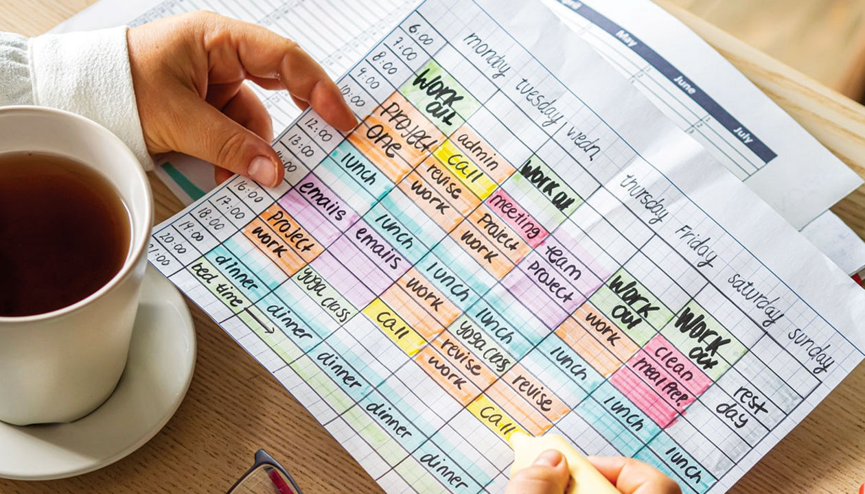 15 Helpful Tips To Optimize Your Schedule - High Quality Retina Dark Images | Free Download