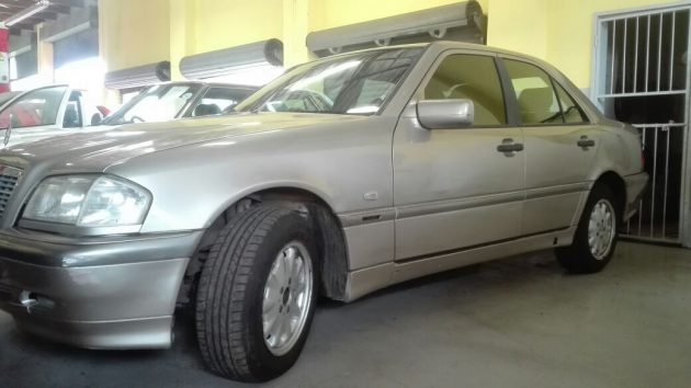 Minister’s Benz: Going… going … gone …. for R10!