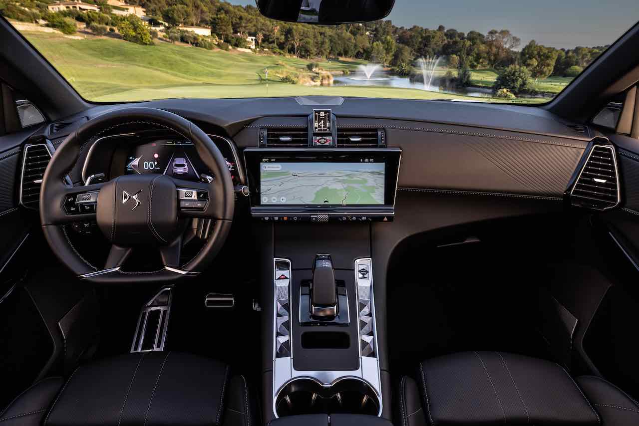 New DS 7 E-Tense 4x4 360 - the pride of the Grande Nation