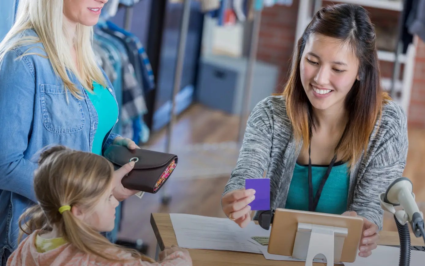 Exploring Loyalty Program Trends in 2024 to enhance customer loyalty