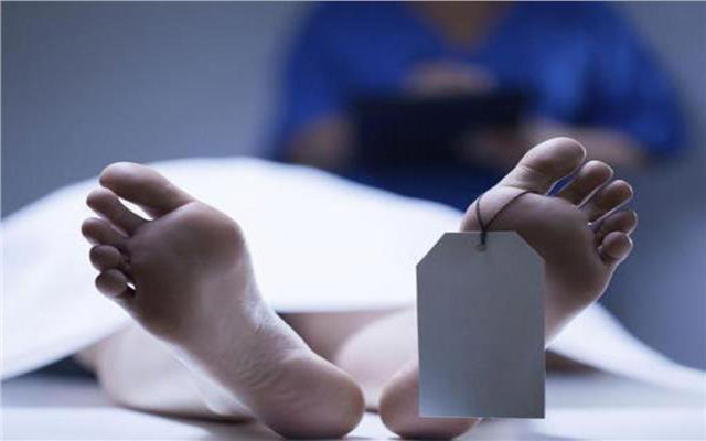 موت الفجأة يباغث خمسينيا داخل مدرسة بأولاد تايمة