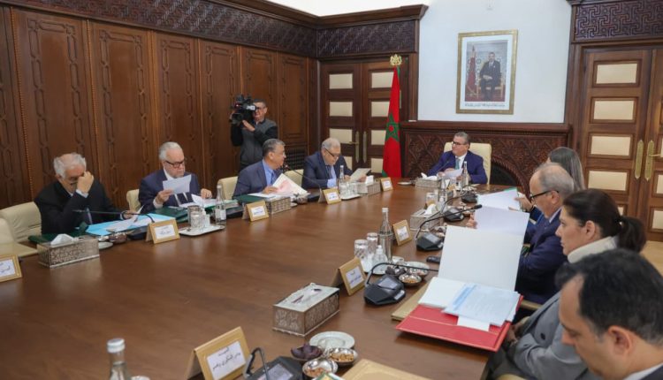 الحكومة: كلفة الحوار الاجتماعي تتجاوز 48 مليار درهم وتحسن ملحوظ في أجور الموظفين