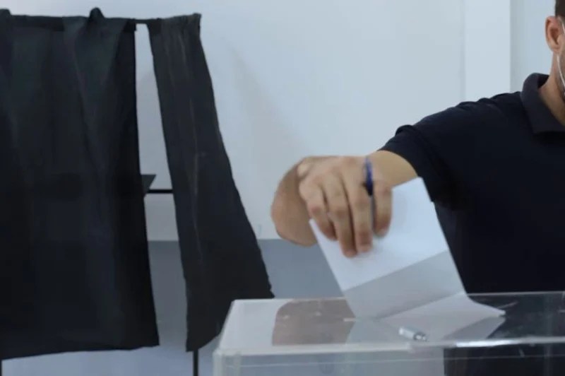 بين الأسواق ومواقع التواصل.. هل تتجه الحملات الانتخابية بالمغرب نحو المزج بين التقليدي والرقمي؟