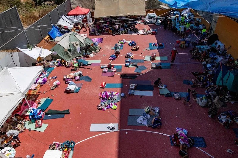 يوتيوبرز أجانب يوثقون تداعيات موجة الهجرة بسبتة ويكشفون وجها آخر للمدينة