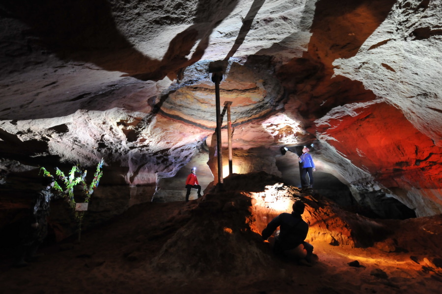 23/11/2021 · экскурсии в саблинские пещеры проводятся в любое время года. Sablinskij Pamyatnik Prirody Luchshie Peshery Ekskursii Sankt Peterburg Tel 7 952 270 4803 Oficialnyj Sajt