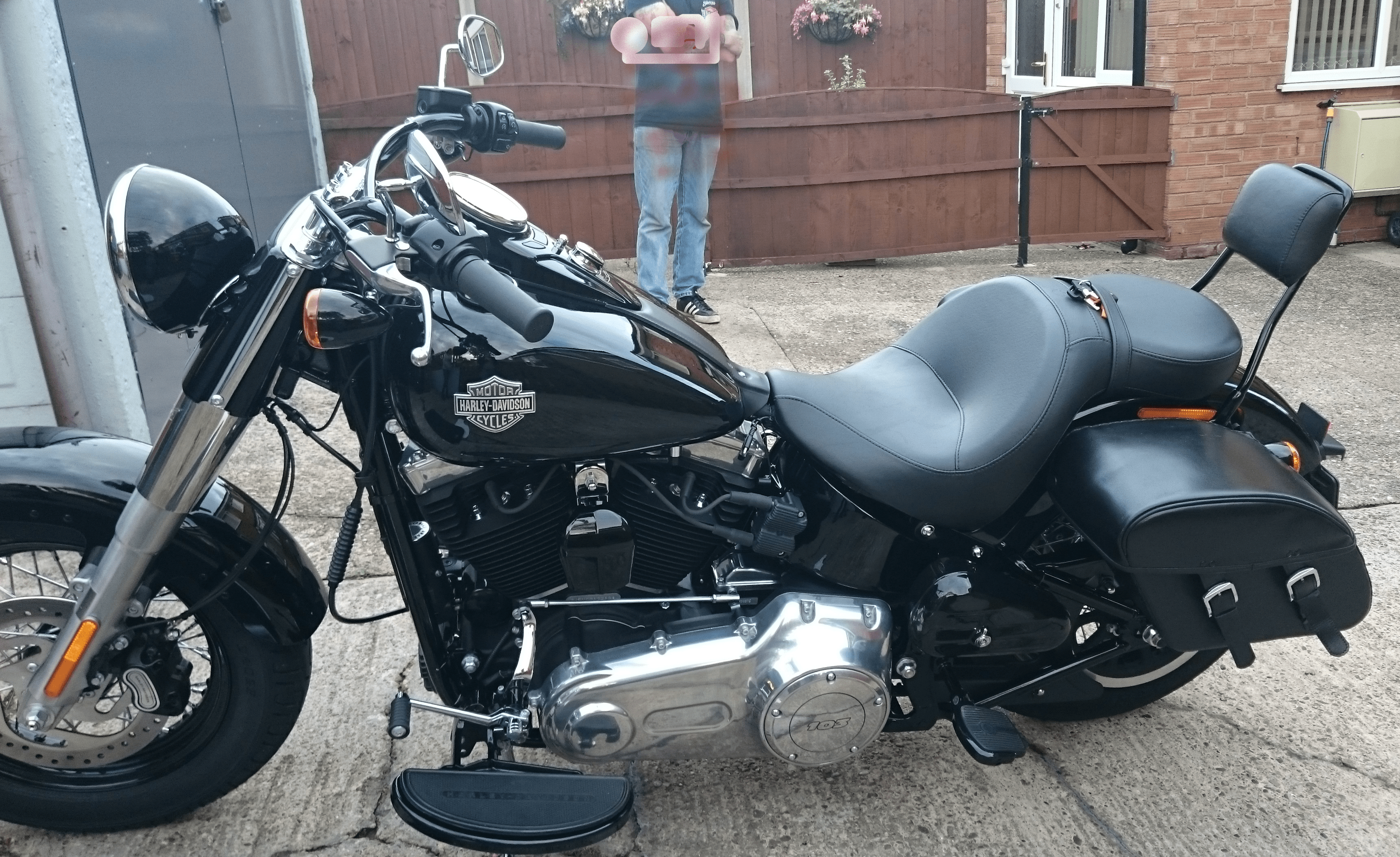 2016 softail slim saddlebags
