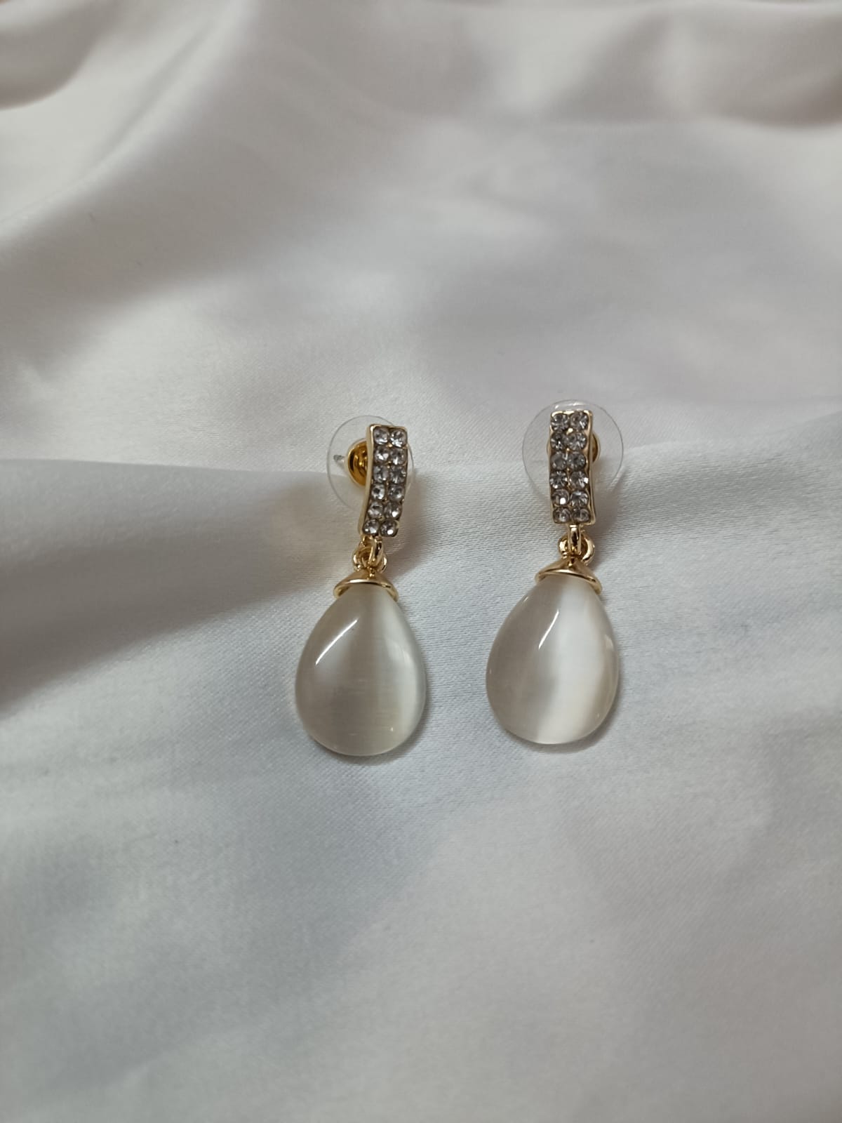 fashion earring latest modal silver stones