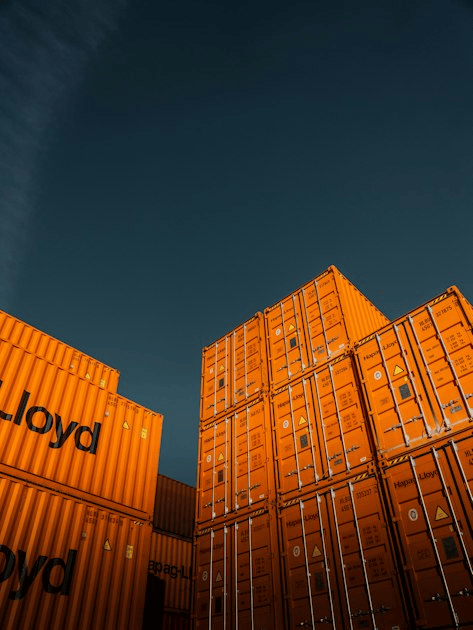 Risk Management in Freight Shipping