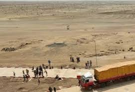 توقف العبور بين موريتانيا ومالي عبر معبر كوكي الزمال