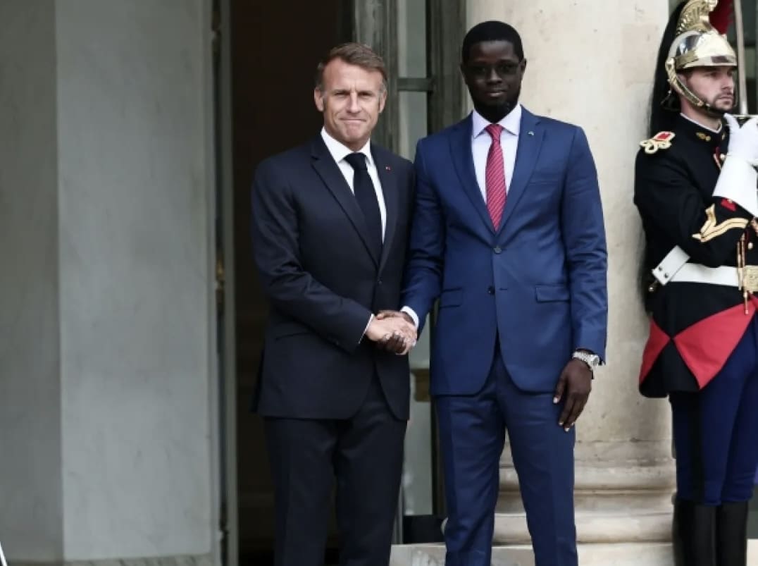 فرنسا والسنغال تناقشان الأمن الإقليمي والوضع الاقتصادي