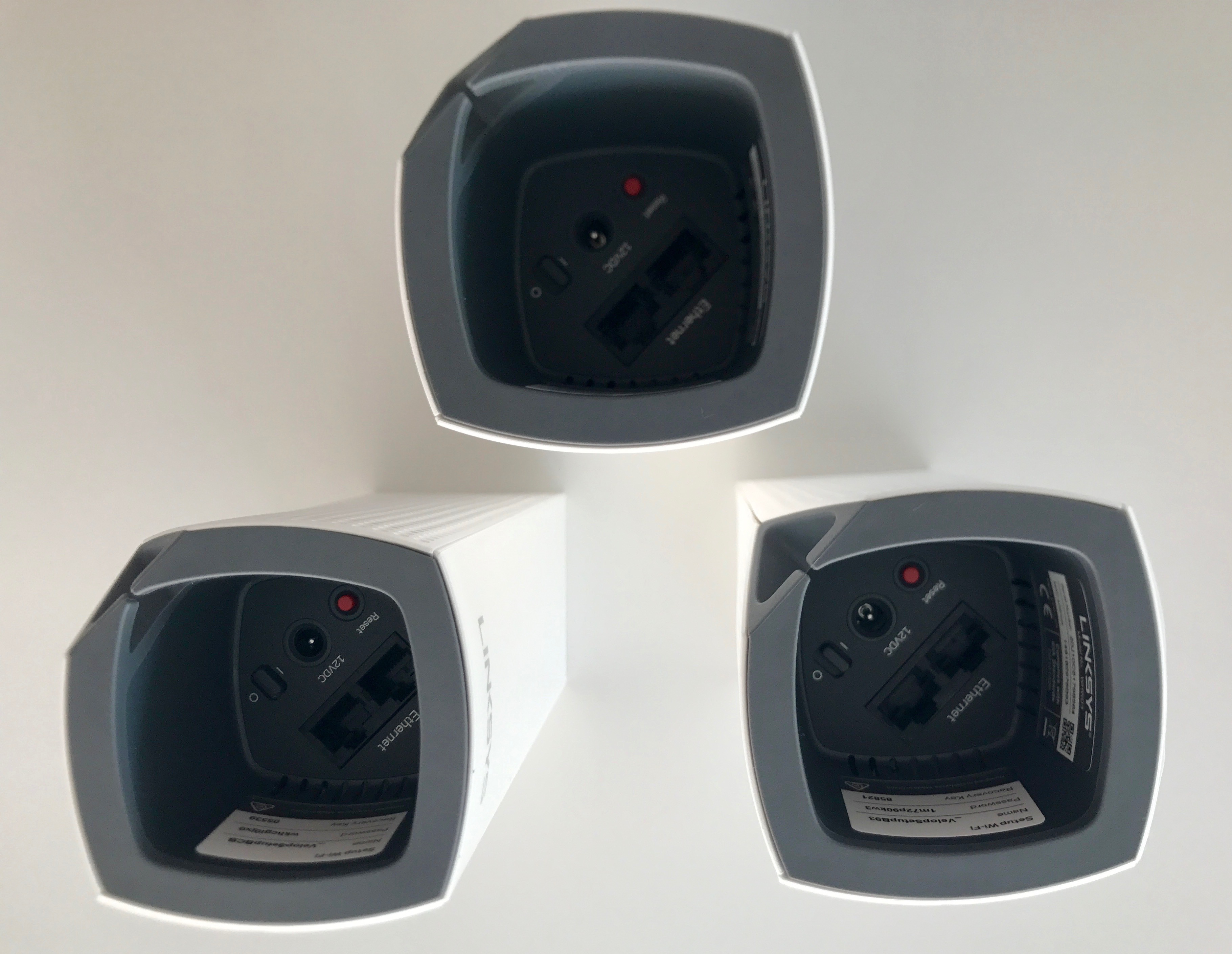 3 Velop Nodes