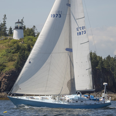 Sightseeing boat tour on schooner adirondack ii or sloop eleanor. Sail Anjacaa A Maine Coast Sailing Tradition