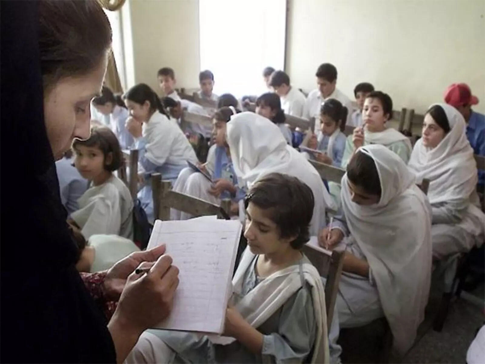 Khyber Pakhtunkhwa girls’ education suffers as stipend payments halt for three year, ETEducation Khyber Pakhtunkhwa girls’ education suffers as stipend payments halt for three year, ETEducation
