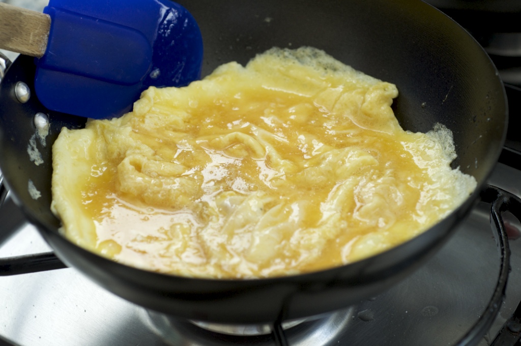 Cozinhe com cuidado para grudar na panela