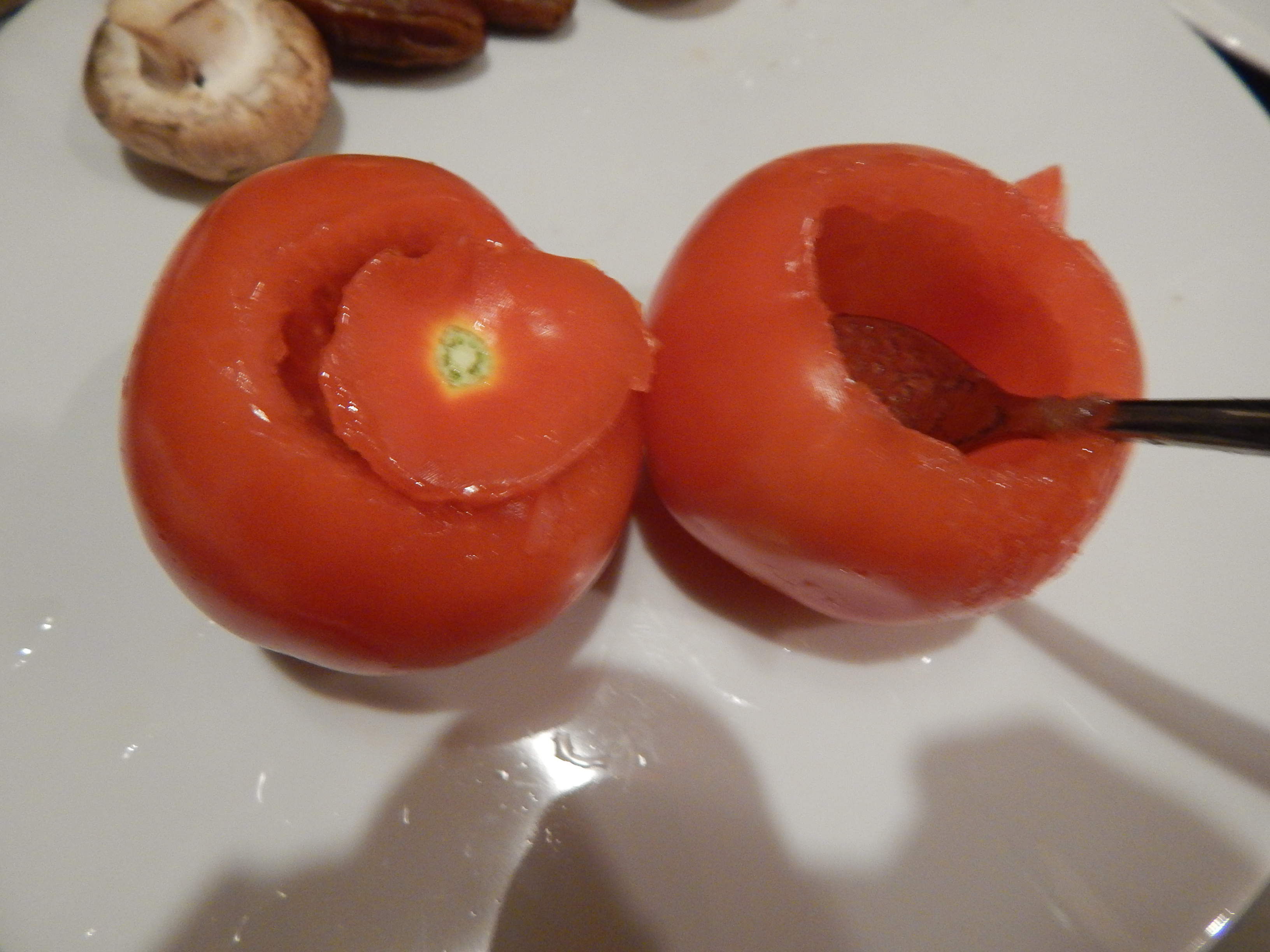 Faça uma tampa e retire as sementes