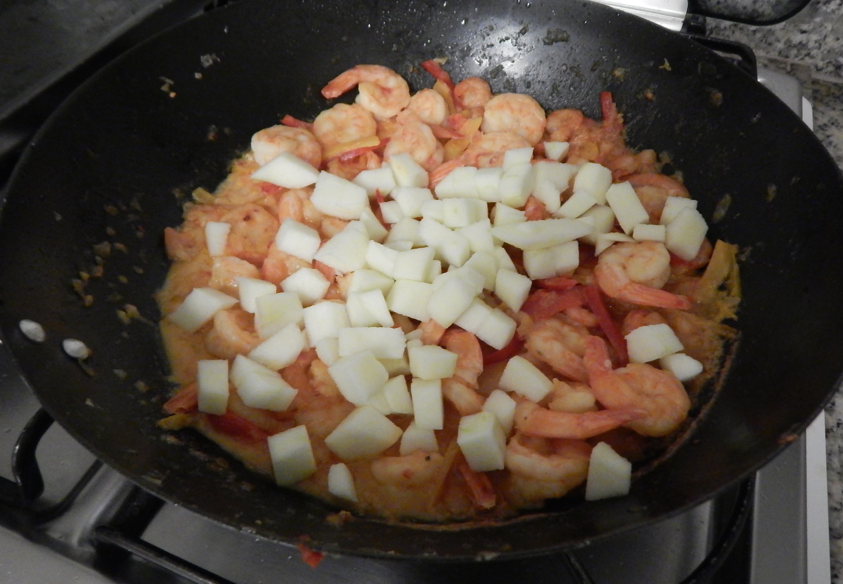 Por último, o coentro e a maçã