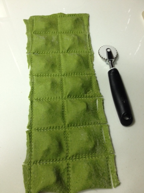 Abra a massa e recheie