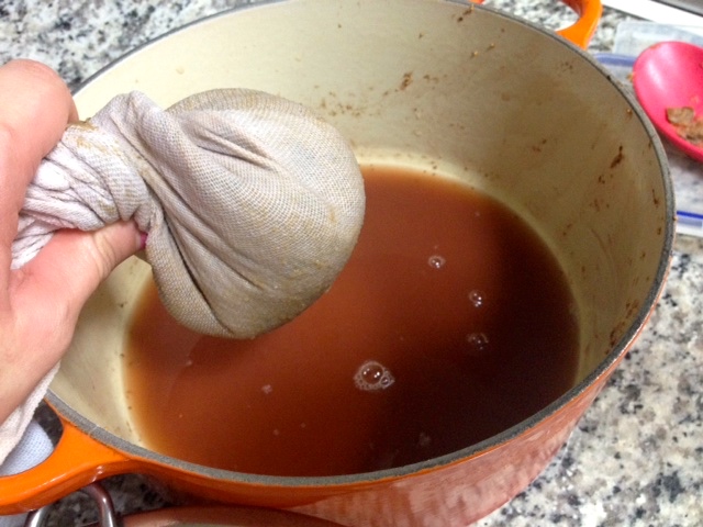 Esprema para obter o caldo