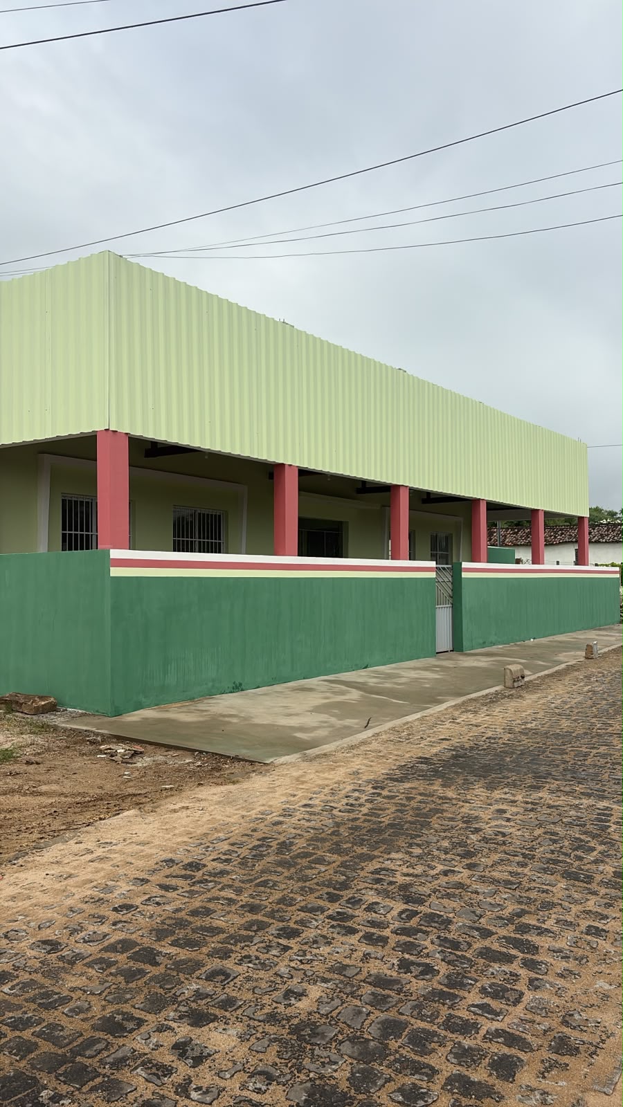 REFORMA DA ESCOLA MUNICIPAL ANTÔNIO FRANCISCO DE AMORIM