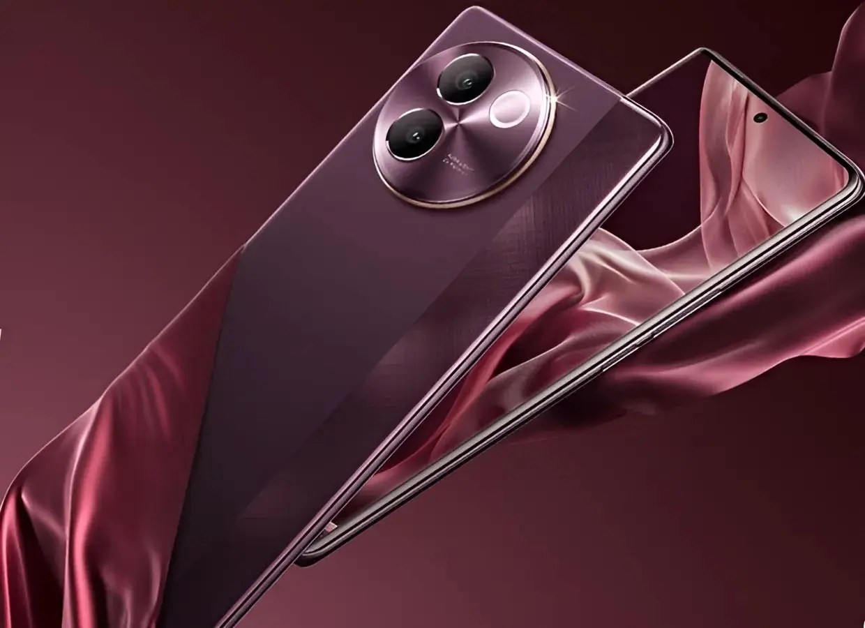 Vivo V30E 120Hz रिफ्रेश रेट, एड्रेनो 710 Gpu, माइक्रोएसडी कार्ड चिप, Ip64 डेट और वॉटर रेजिस्टेंस, यूनिट 5.1, वाई-फाई 6, 5G सपोर्ट और टाइप-सी पोर्ट के साथ 2 कलर एप्स में उपलब्ध है।
