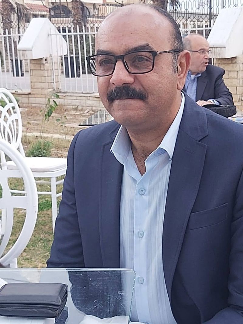 Sameh Khalil Portfolio - Beautiful Retina Space Arts | Free Download