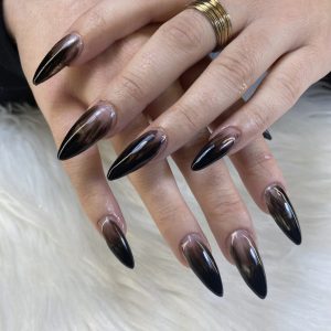 samanthavonviper ongles à lyon press on nails strass dentaire