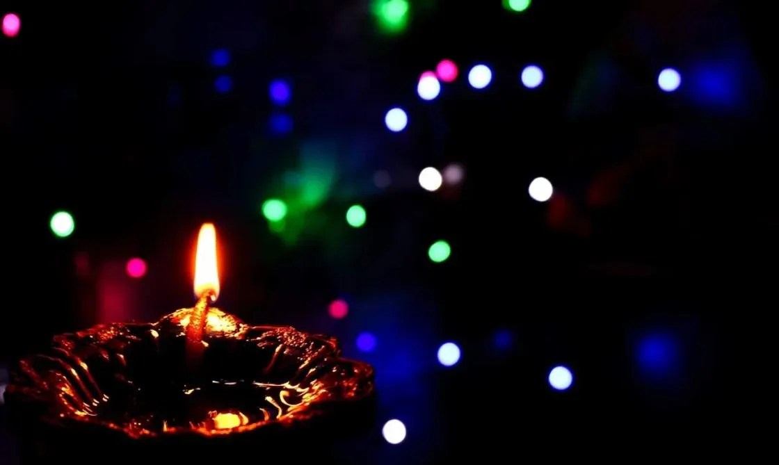 And, the festival is observed a day before in south india (from the day it is celebrated in other parts of the country). Fjn9kabvfwr Am
