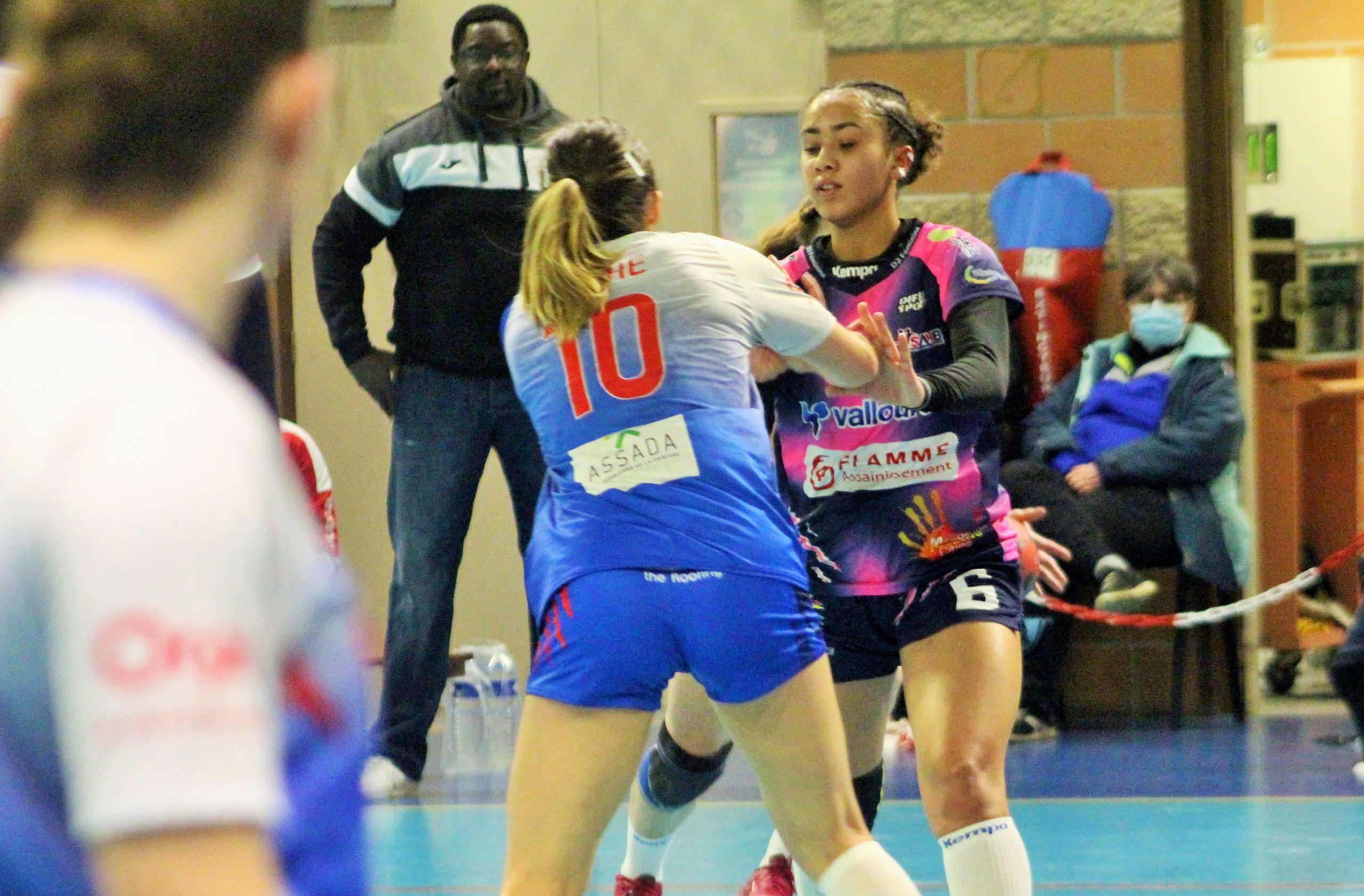 MARIE THEVENET - Match de handball de division 2 - SAMBRE AVESNOIS vs ASUL VAULX EN VELIN du 8 Janvier 2022