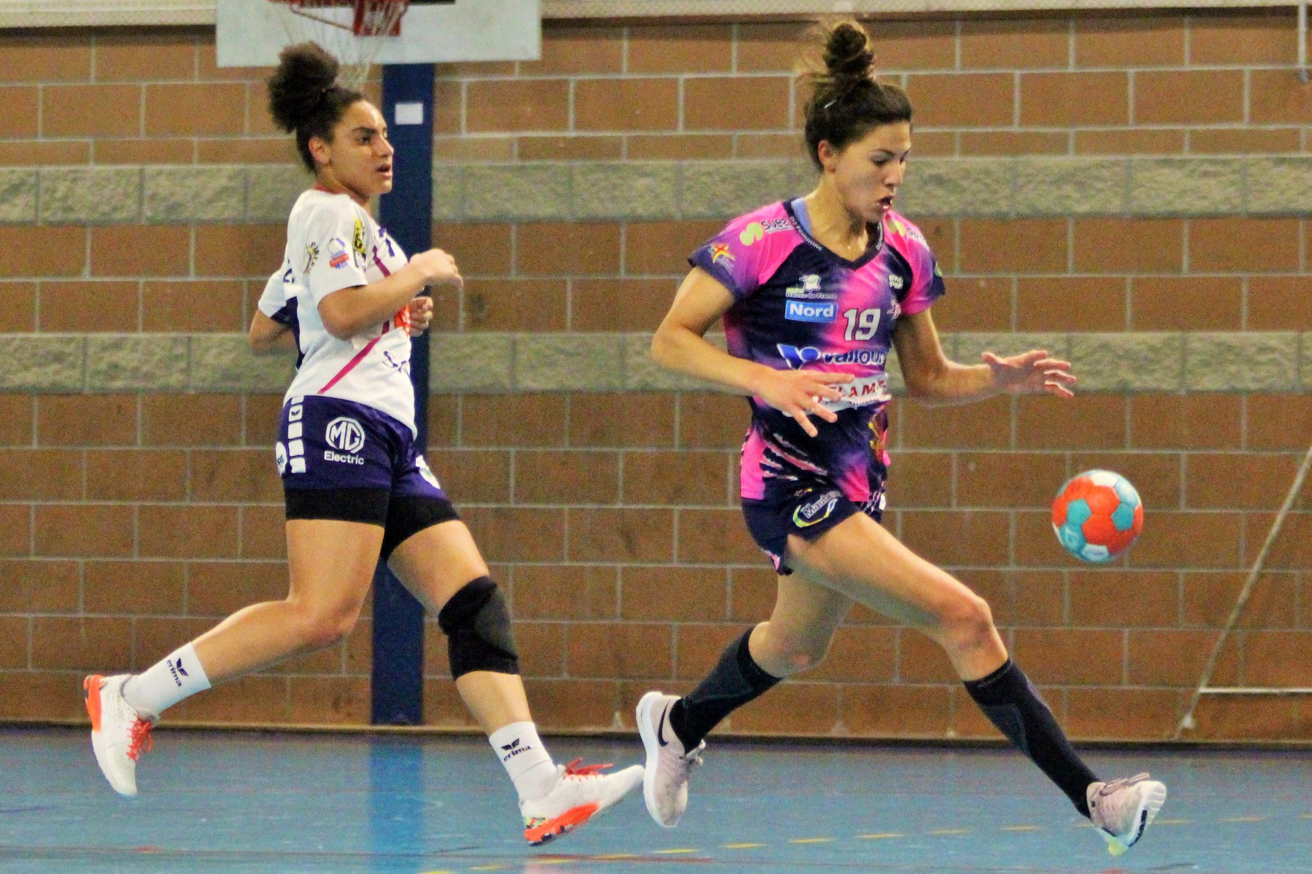 SABRINA ABDELLAHI - Match de handball du 19 Février 2022 - SAMBRE AVESNOIS vs HAVRE ATHLETIC CLUB