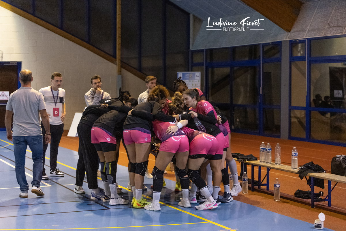 Match de handball Féminin du 19 Octobre 2024 Sambre Avesnois vs Mérignac Ligue Butagaz Energie à Maubeuge
