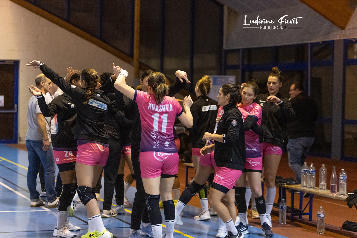 Match de handball Féminin du 19 Octobre 2024 Sambre Avesnois vs Mérignac Ligue Butagaz Energie à Maubeuge